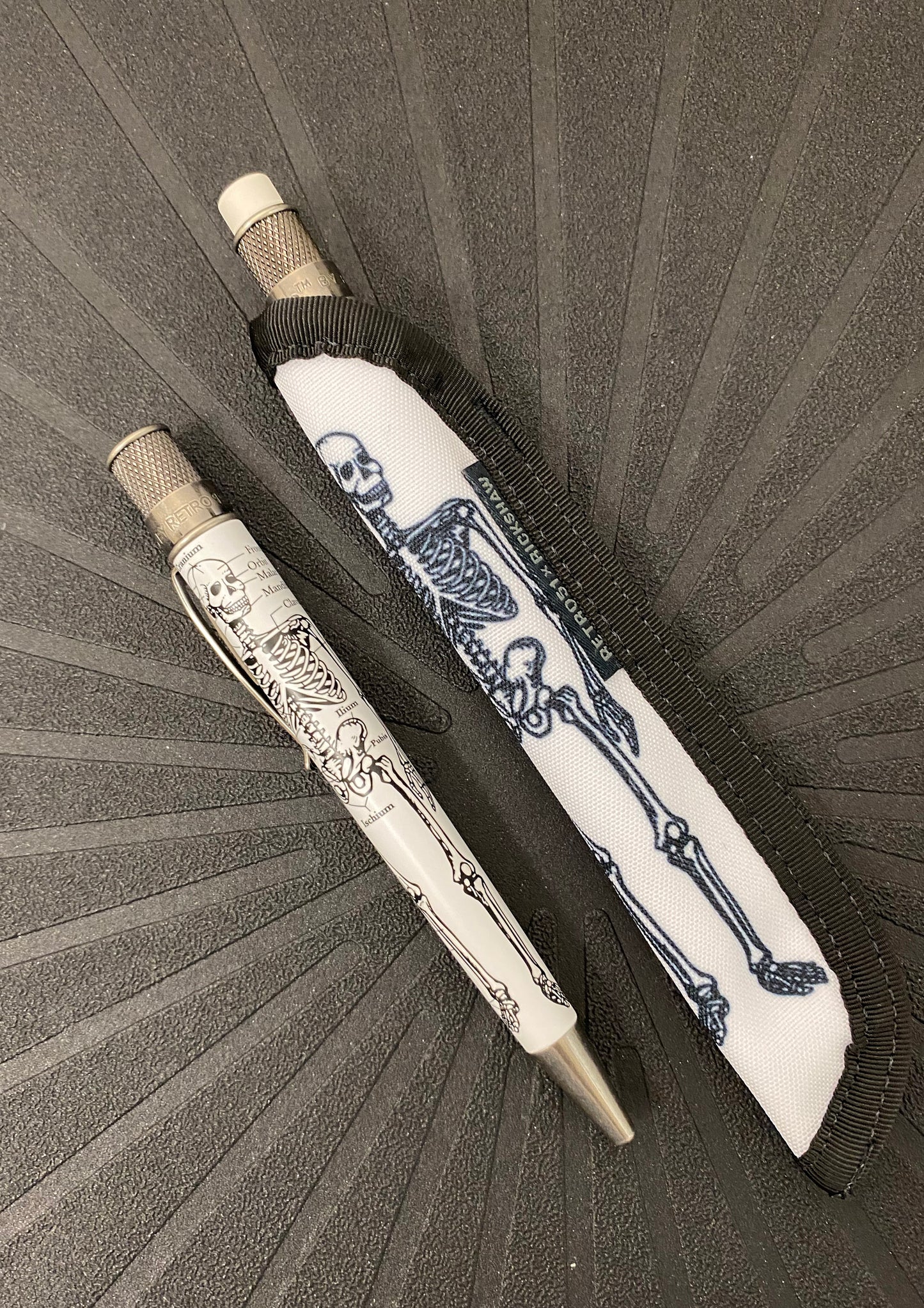 Dr Gray Sleeve, by Rickshaw