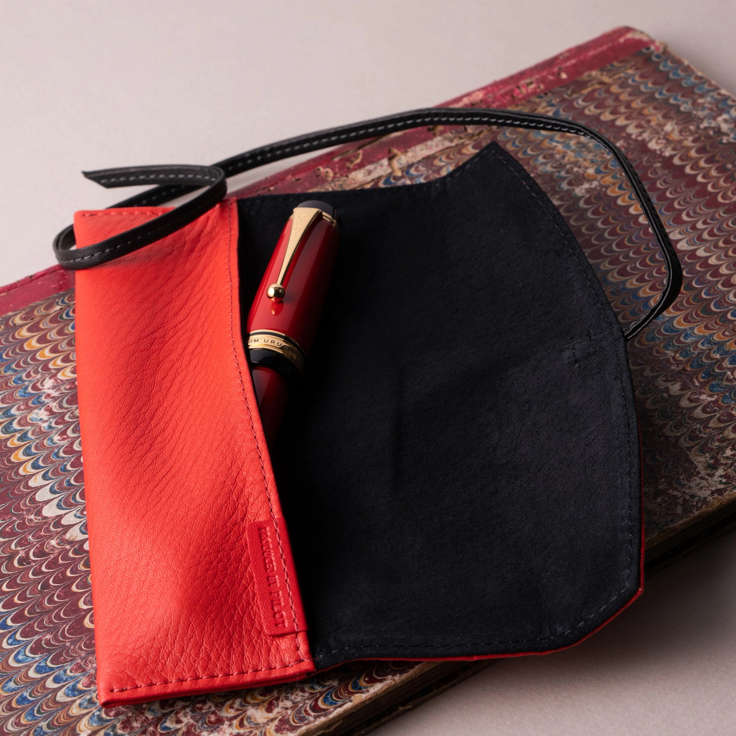 Pilot Pen Sheath, Red Long