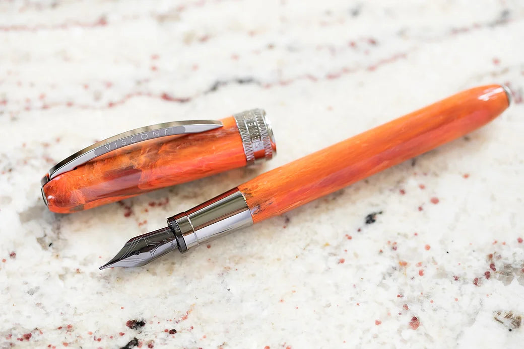 *Rembrandt-S Orange Fountain Pen